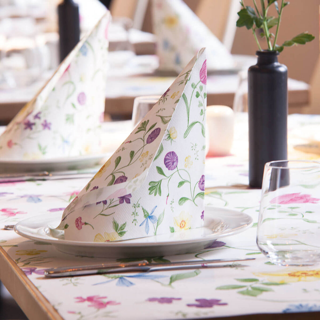 Motivserviette-Veronique-im-Einsatz