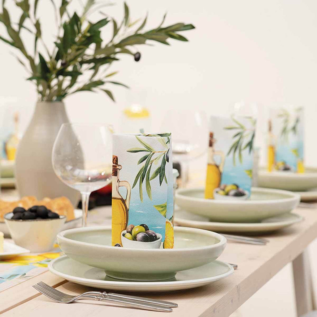 Motivserviette-im-Einsatz-Olives-Lemos-2